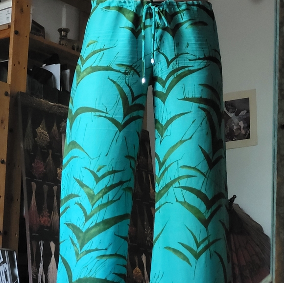 Ramona Larue Pants - Ramona La Rue By Arianne 100% Crepe Teal Green Leaf Print Flowy Pants - S
